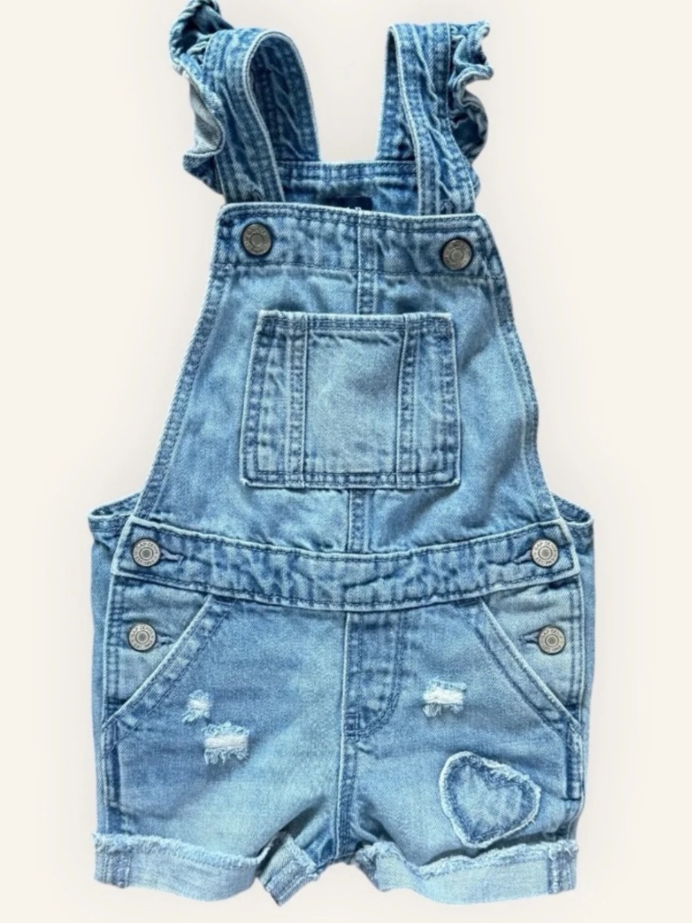 Gap overall shorts with hearts size 4 t never worn